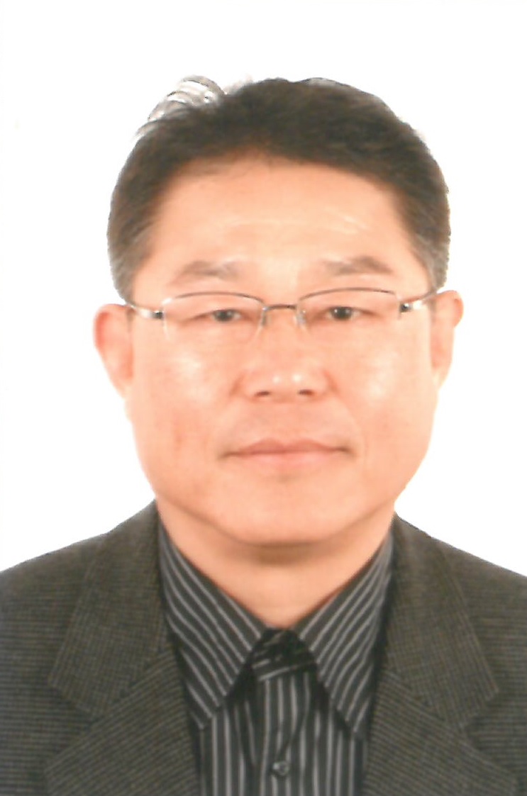 신재섭